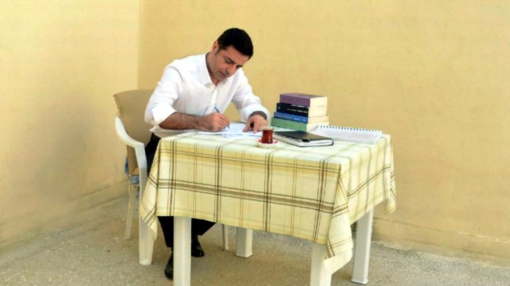 Selahattin Demirtaş'ın gazetecilere yolladığı kritik mektupta ne yazıyor?