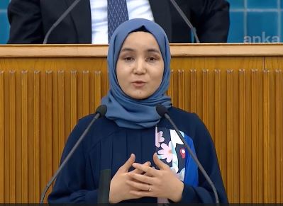 TBMM TV'den Uygur Türkü sansürü!