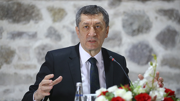 Bakan Selçuk'tan yüz yüze eğitimle ilgili açıklama: Temizlik, maske ve mesafede