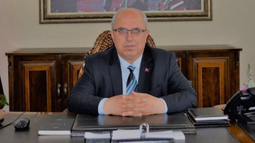 Belediye Başkanı koronavirüse yenik düştü