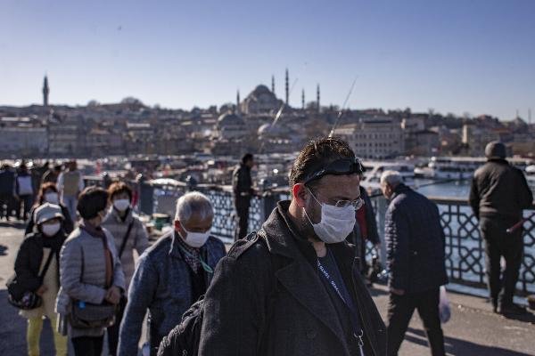 Çift maske Şehir efsanesi değil!