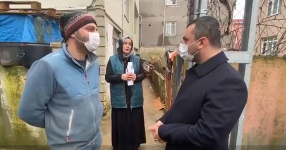 “AK Partili olarak söylüyorum; bugüne kadar tek CHP’den yardım geldi bu eve"