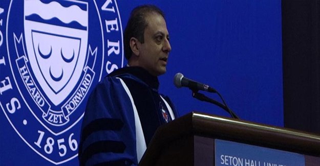 Reza Zarrab'ı ABD'de tutuklatan Başsavcı Bharara'ya fahri doktora unvanı
