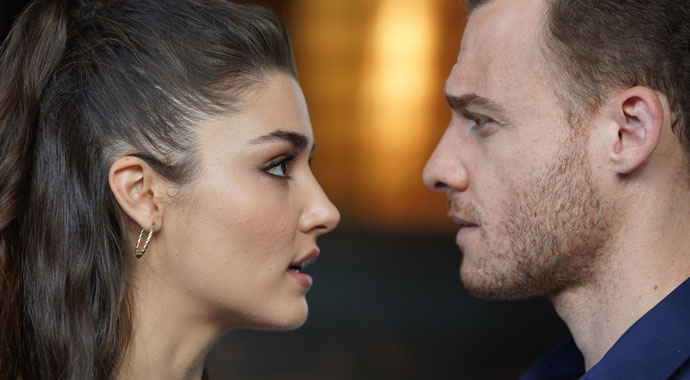 Hande Erçel ve Kerem Bürsin sette kıyamet kopardı