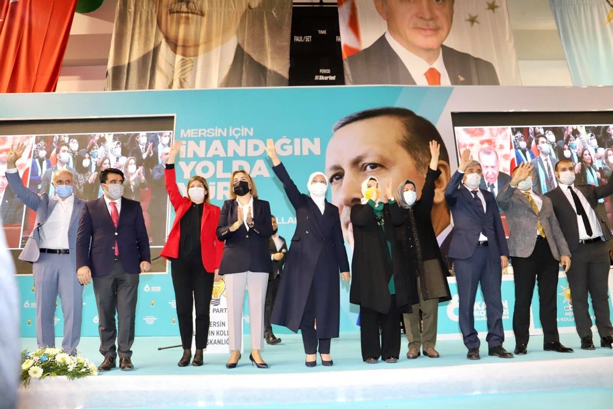 Erdoğan da katıldı... AKP kongresinde koronavirüs kuralları hiçe sayıldı