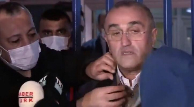 Abdurrahim Albayrak'a maç çıkışı saldırı!