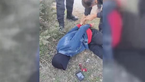 Erdoğan'ın posterini yaktığı için gözaltına alındı