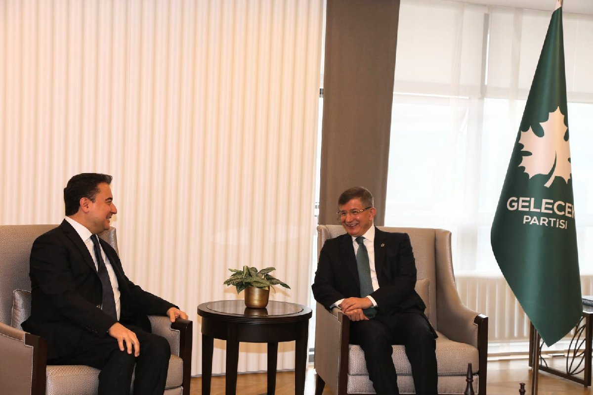 Babacan ve Davutoğlu'ndan Erdoğan'ı çok kızdıracak ortak açıklama: "Geminin reisi var ama dümendeki küçük ortak"