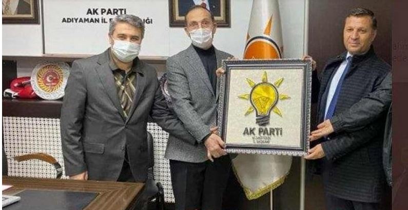 Devlet memuru mu, AKP’li mi?