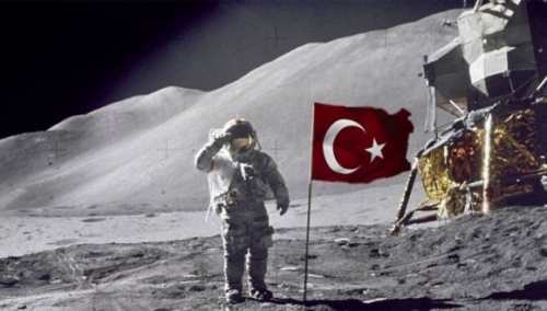"Ay’a gidiyoruz... Aktronot oluyoruz"