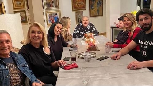 Eski eşleri Mehmet Ali Erbil’in doğum günü için bir arada