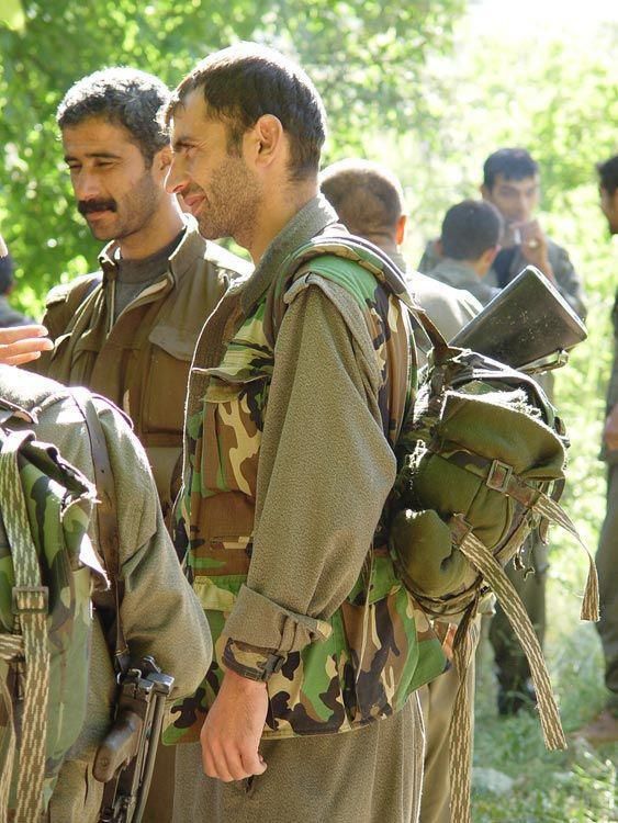 Gara'da 2 terörist sağ yakalandı!