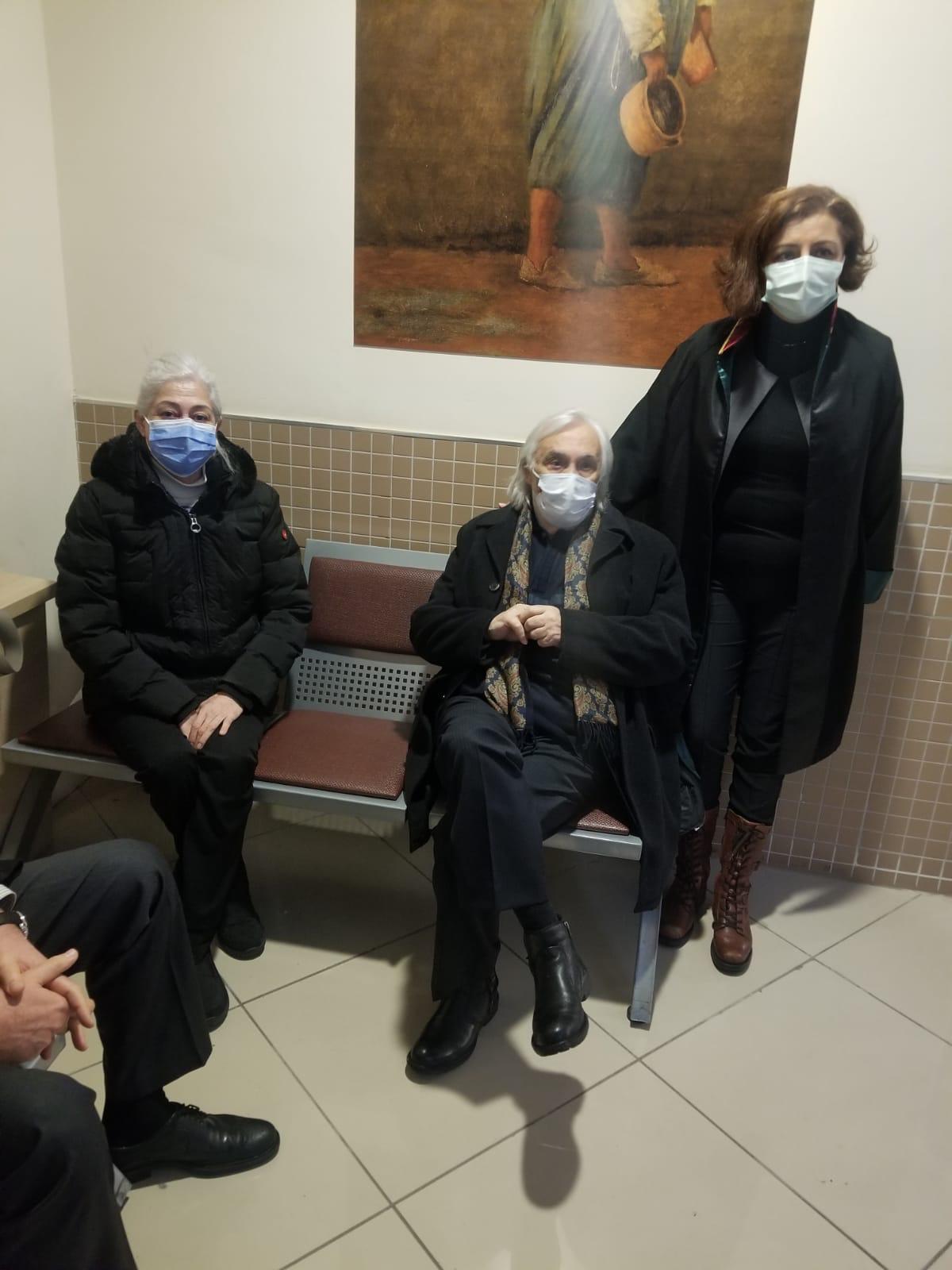 Metin Akpınar ve Müjdat Gezen'e Cumhurbaşkanına hakaretten hapis istemi