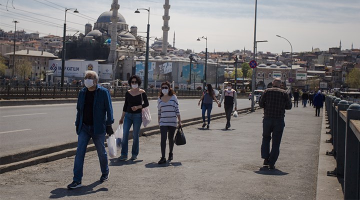 TÜİK “Yaşam Memnuniyeti” çalışmasının sonuçlarını açıkladı: Son 18 yılın en mutsuz yılı 2020 oldu