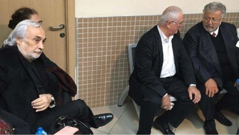 Ahmet Hakan'dan Metin Akpınar ve Müjdat Gezen çağrısı: "Araya birileri girsin. Bir şeyler yapılsın. Davalar çekilsin"