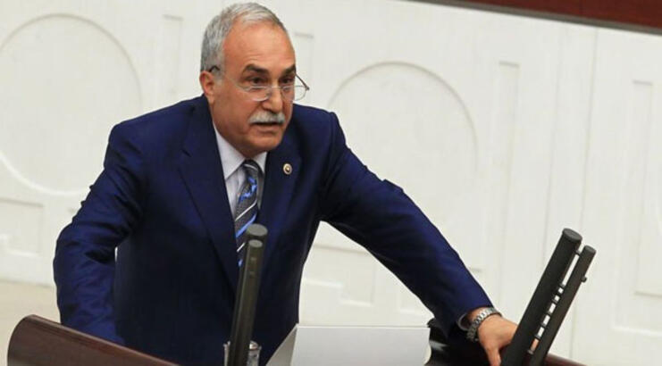 Eski bakan AKP'den neden istifa etti? İşte tüm gerçekler!