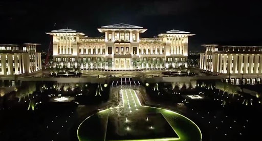 Ankara Mimarlar Odası'ndan sarayı boşaltın çağrısı: “Devleti temsil eden birisinin kaçak bir yerleşkede oturuyor olması..."