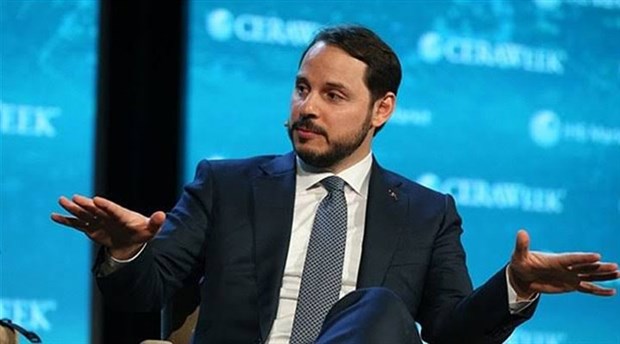 Akit yine Berat Albayrak'ı savundu!