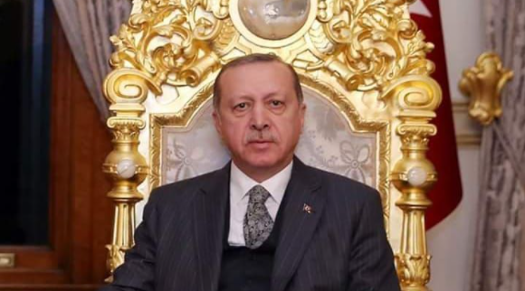 AKP'li Cumhurbaşkanı Erdoğan, koltuğu kime devredecek?