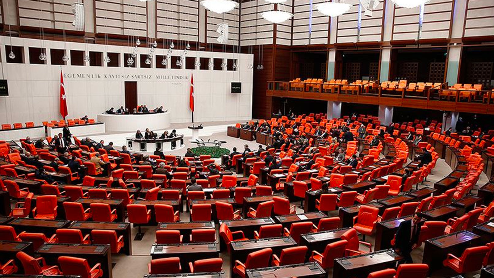 AKP, deprem konusunda vatandaşın sorumluluk almasını istiyor!