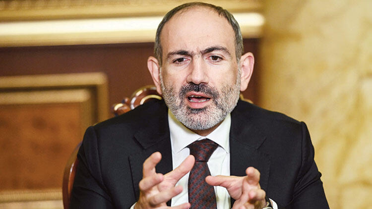 Paşinyan 'Darbe girişimi var' diyerek halkı sokağa çağırdı