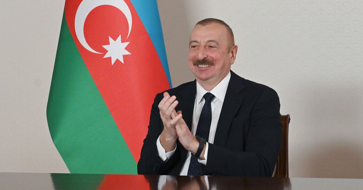 Azerbaycan Cumhurbaşkanı Aliyev'den Ermenistan açıklaması: "Hiç bu kadar acınası durumda olmamıştı"