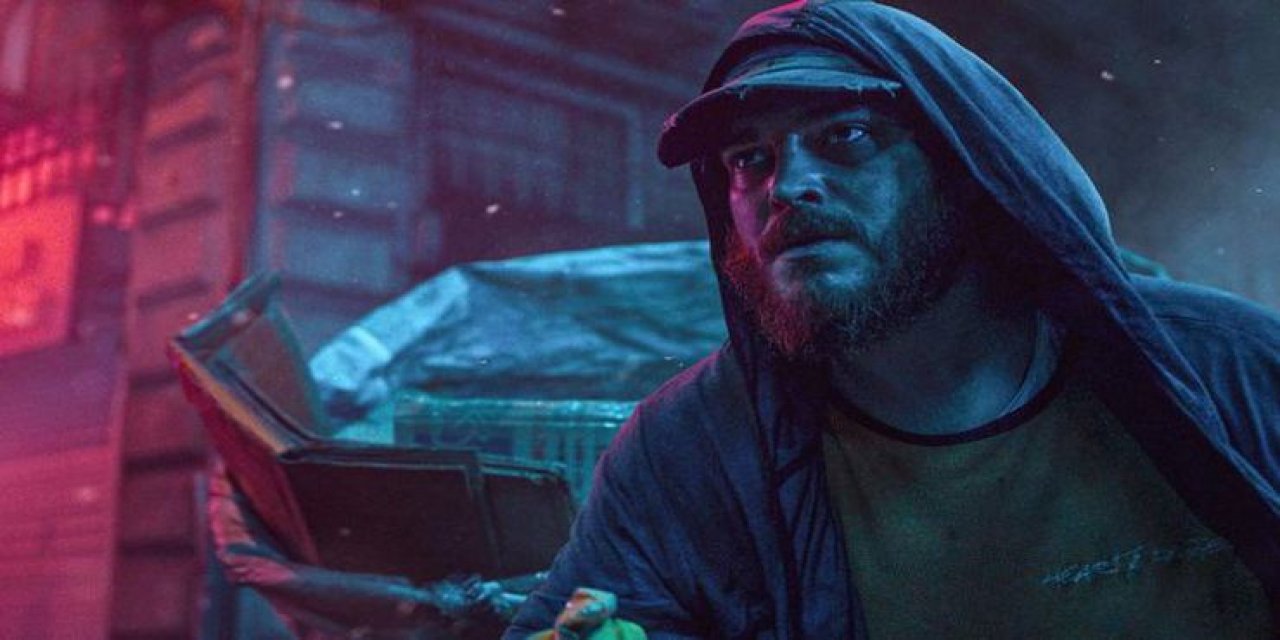 Çağatay Ulusoy'un filmi Kağıttan Hayatlar filminin ilk fragmanı geldi