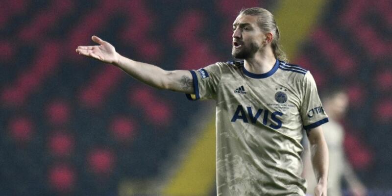 Fenerbahçe'de Caner Erkin krizinin nedeni ortaya çıktı!