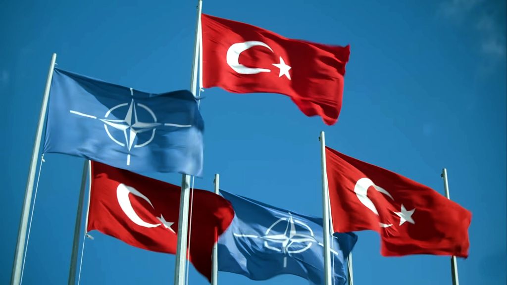 NATO'dan Bitlis'teki askeri helikopter kazasına ilişkin flaş açıklama