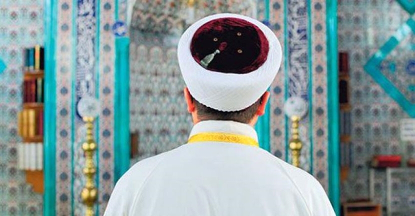 Alevilere ağıza alınmayacak sözler söyleyen imama soruşturma başlatıldı