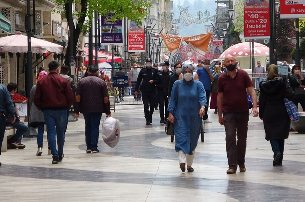 Türk Tabipler Birliği, "Pandemi yönetilemiyor, bedelini toplum olarak ödüyoruz" diyerek paylaştı: "Çoğu ilde vakalar yüzde 100 arttı"
