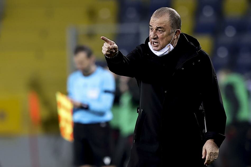 Fatih Terim'den sert çıkış: "Bu lig maçı kardeşim!"
