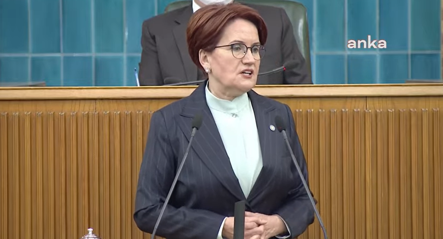 Meral Akşener'den tarihe geçecek konuşma: "Bu mücadeleden dönersem namussuzum, şerefsizim!"
