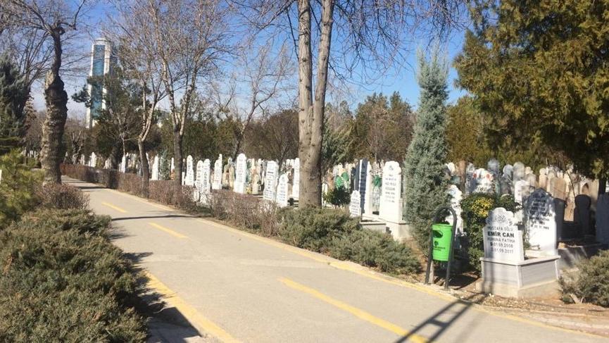 Kırmızı listedeki o şehirde mezarlıklar doldu!