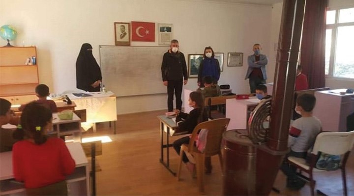 İmamın eşi derse çarşafla girdi: Soruşturma hemen başlatıldı