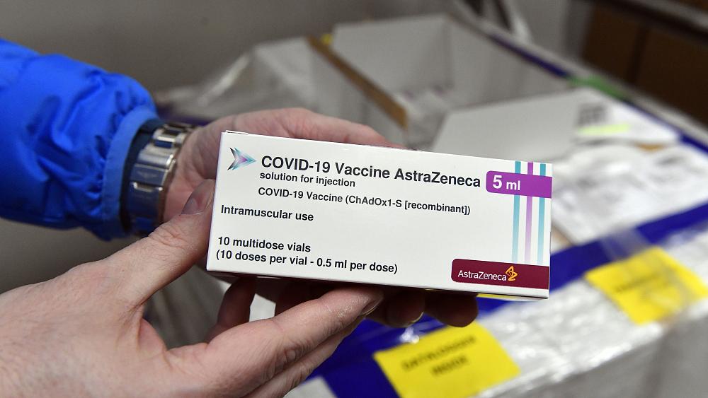 Almanya'da aşı paniği! AstraZeneca'nın kullanımını durdurdular