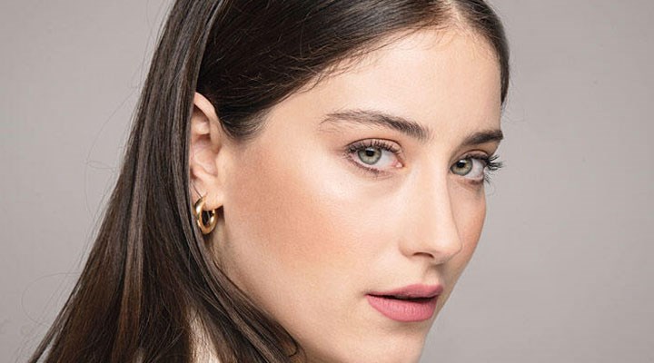 Hazal Kaya'nın sözlerini kestiler!