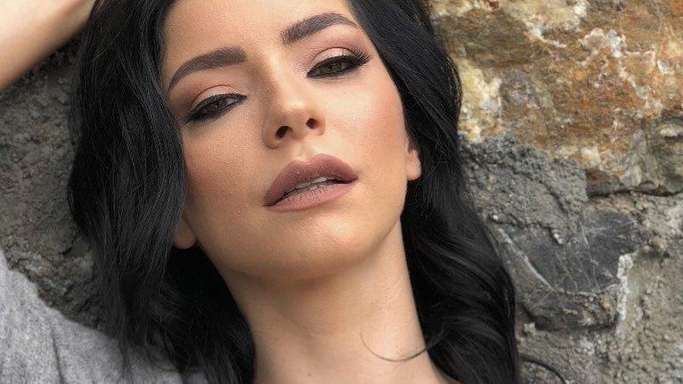 Merve Boluğur'u üzen haber...