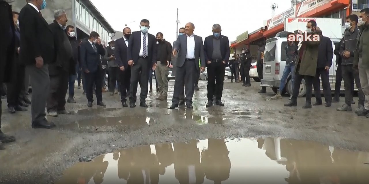 Esnaf öfkeli: "Onlar 'Uzaya gidiyoruz' diyor ama biz dükkanımıza gelemiyoruz"