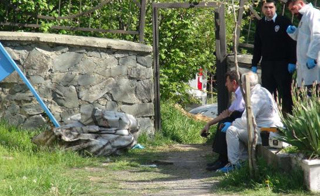 İstanbul'da mezarlıkta erkek cesedi bulundu