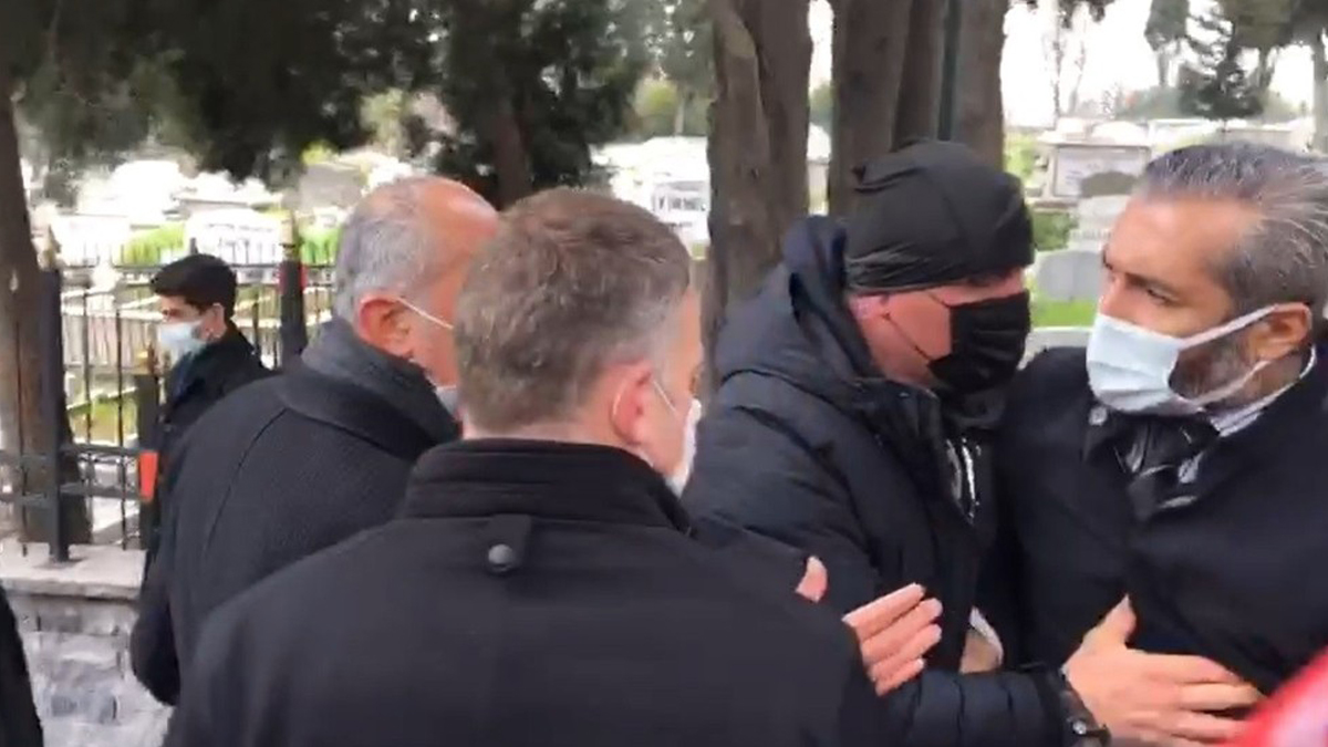 İmamoğlu'nun şehitlik ziyaretinde olay çıkaran kişi ortaya çıktı