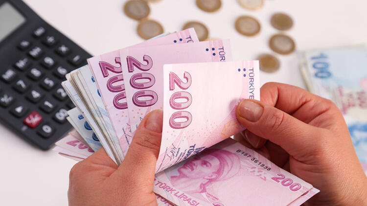 Ticaret Bakanı Ruhsar Pekcan'dan açıklama: Taksitler faizsiz 6 ay ötelendi