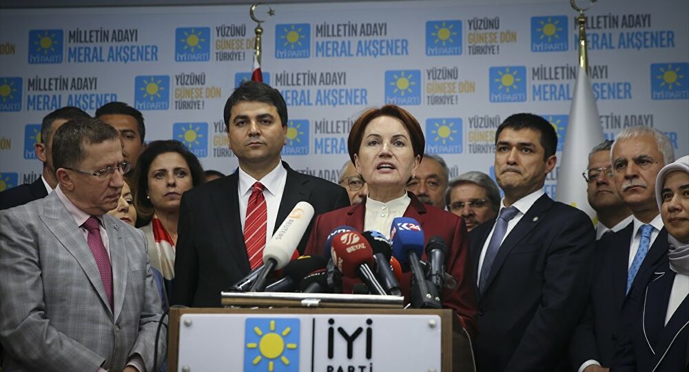 İYİ Parti'de operasyon iddiası! 'Bu iş taa İYİ Parti içinde bir kapatma davasına kadar gidebilir'