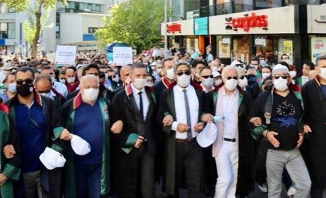 77 barodan iktidara 'İstanbul Sözleşmesi' tepkisi!