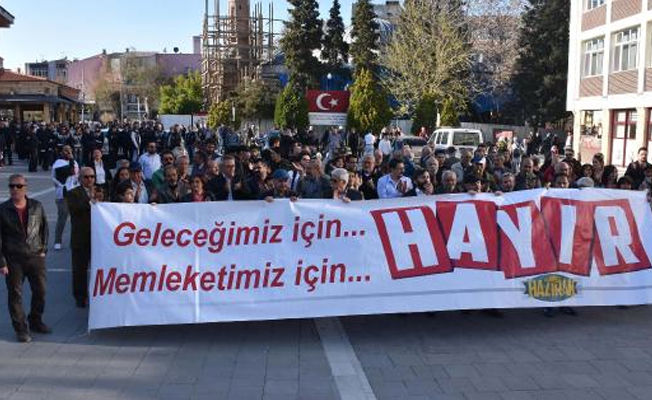 Uşak'ta YSK protestosu