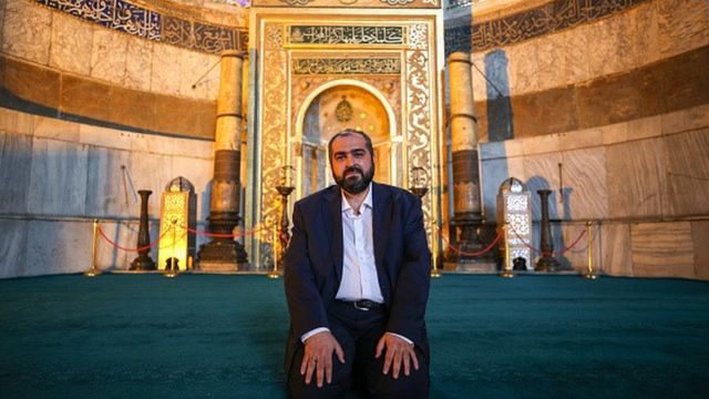 AKP'den Ayasofya İmamı Boynukalın'a sosyal medya üzerinden şok uyarı!