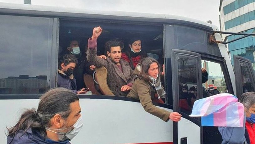 Boğaziçi eylemlerinde 47 öğrenci serbest kaldı, 6'sının da gözaltı süresi uzatıldı
