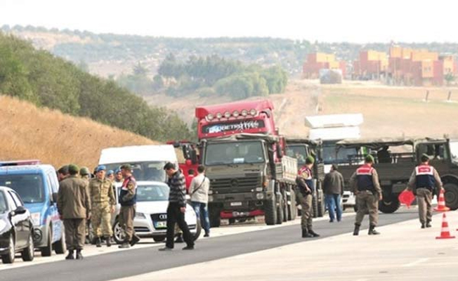 MİT TIR'ları davası ertelendi