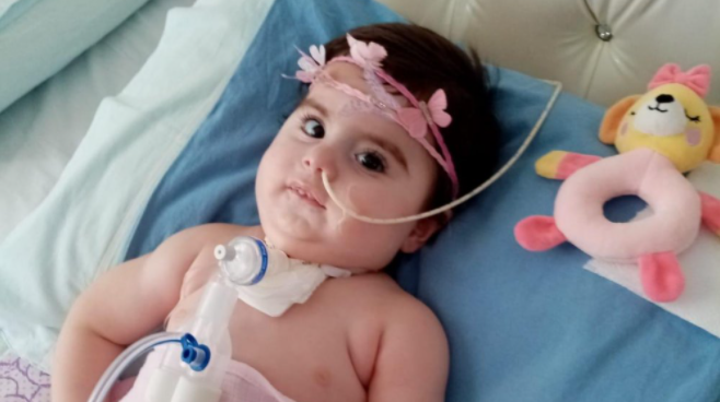 2 buçuk yaşındaki SMA Tip 1 hastası Ela Deniz yardım bekliyor