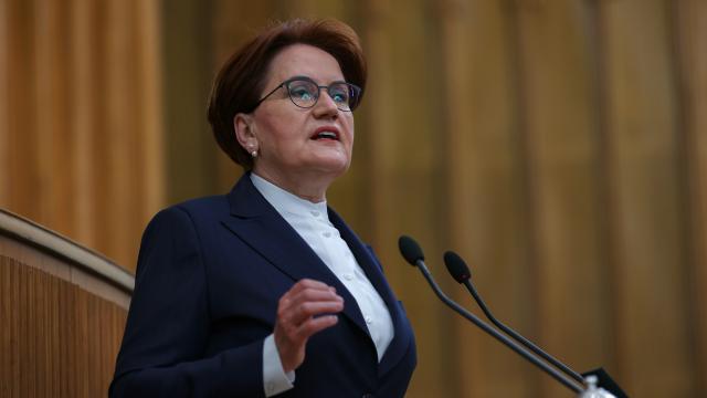 Akşener iktidardan salvo halinde gelen yoğun atışlardan mı etkilendi?